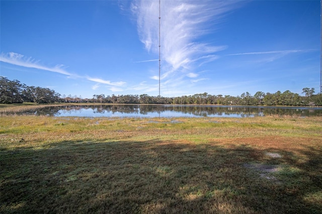 view of yard with a water view