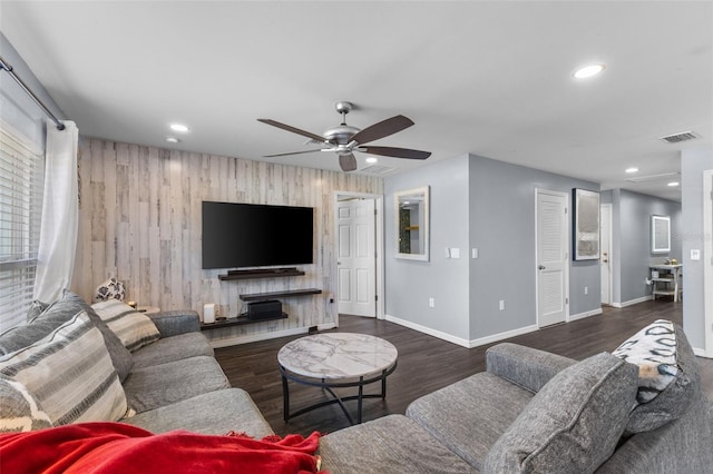 1203 Desmond St, Port Charlotte, FL 33952 - living room with visible vents, baseboards, wood finished floors, and recessed lighting