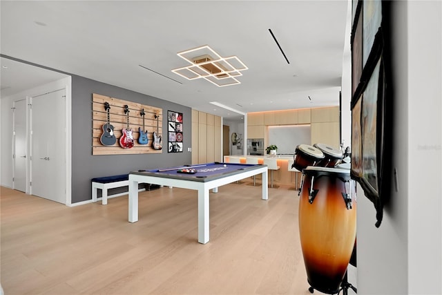 1000 Water St Unit 1002, Tampa, FL 33602 - recreation room with billiards and light hardwood / wood-style flooring