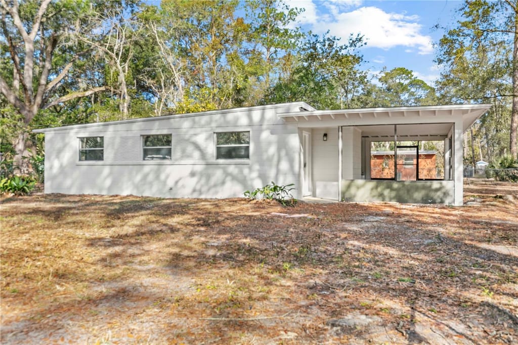 view of front of home