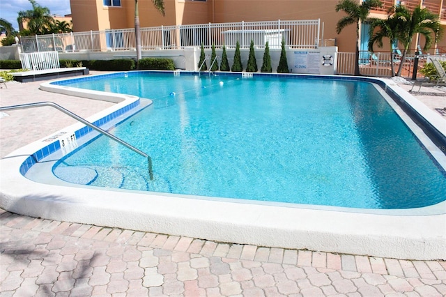 view of swimming pool