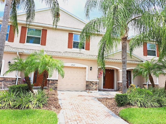 view of front facade with a garage