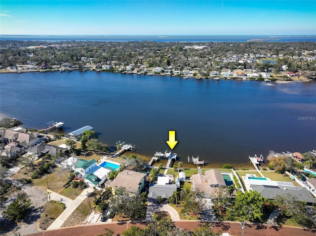 bird's eye view featuring a water view