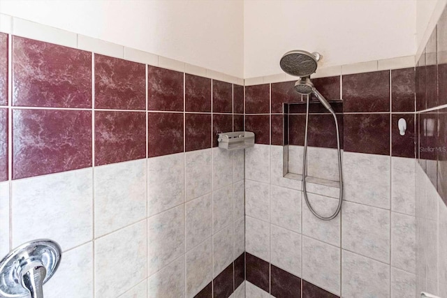 room details with tiled shower