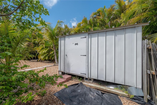 view of outbuilding