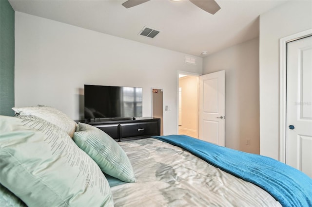 bedroom featuring ceiling fan