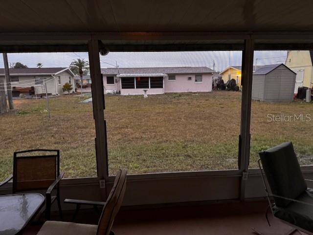 view of yard with a shed