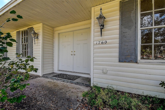 view of entrance to property