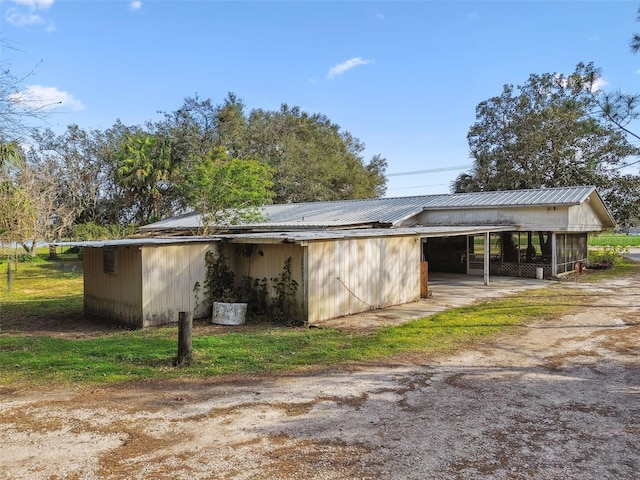 view of outbuilding