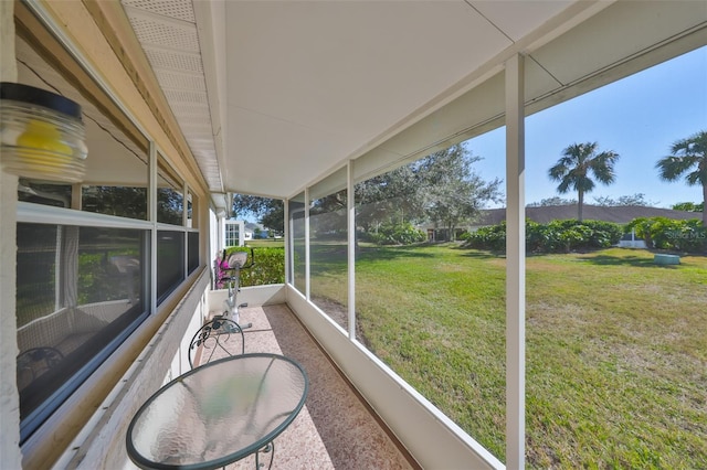 view of sunroom / solarium