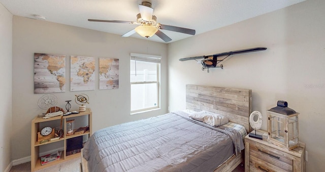 bedroom featuring ceiling fan