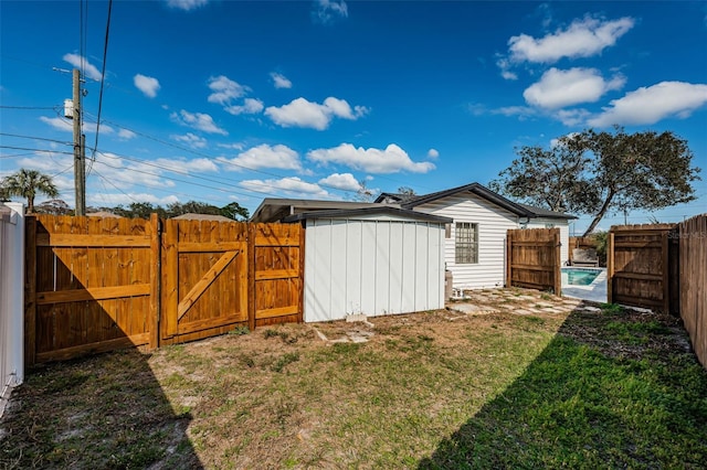 exterior space with a yard