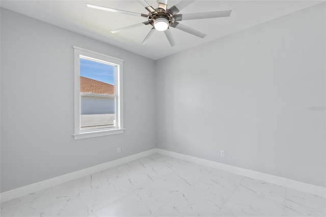 empty room featuring ceiling fan