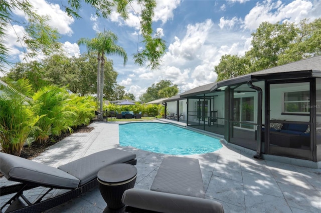 view of swimming pool featuring a patio