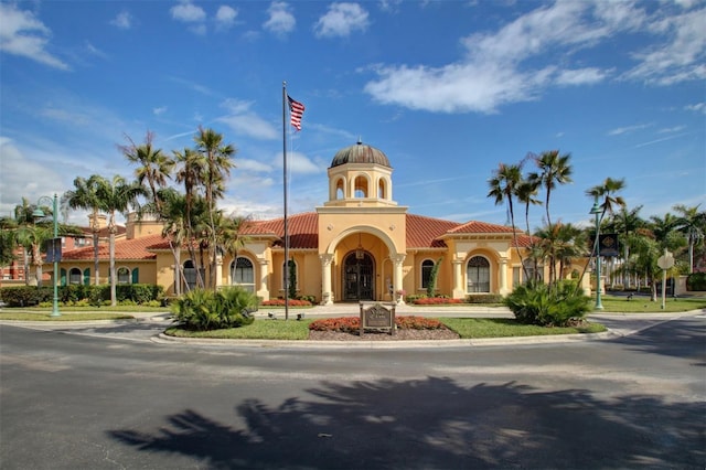 view of building exterior