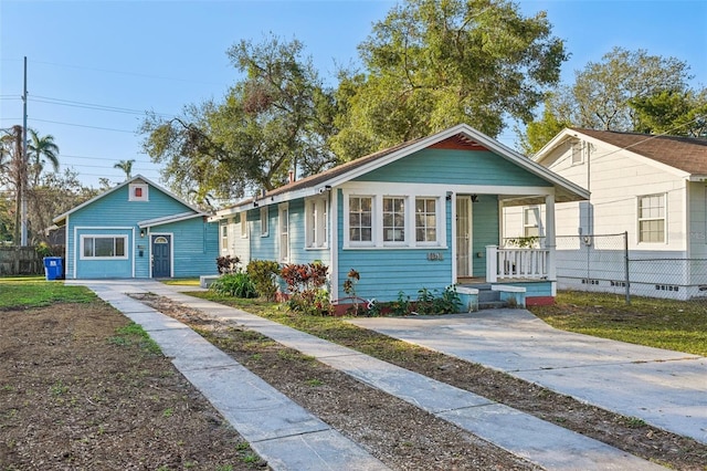 bungalow-style house featuring covered porch