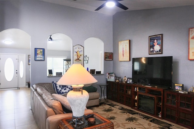 living room with ceiling fan