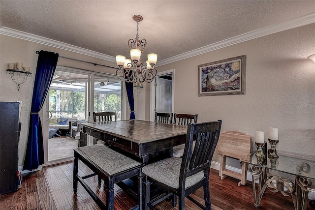 dining area featuring crown molding, dark hardwood / wood-style floors, a textured ceiling, and a notable chandelier