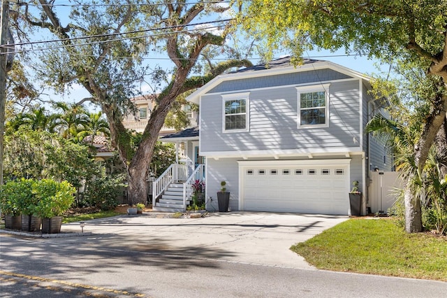 view of front facade with a garage