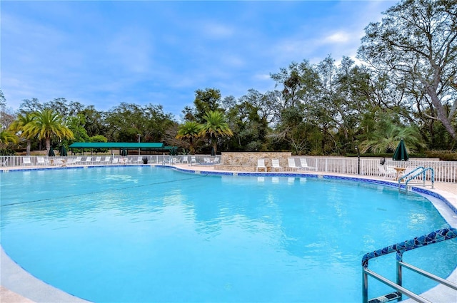 view of swimming pool