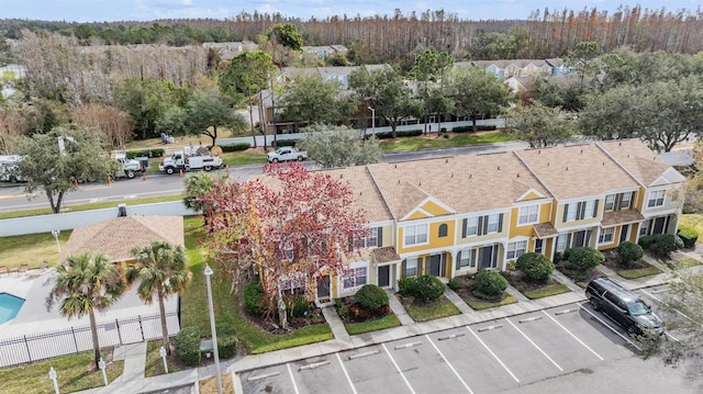 birds eye view of property featuring a residential view