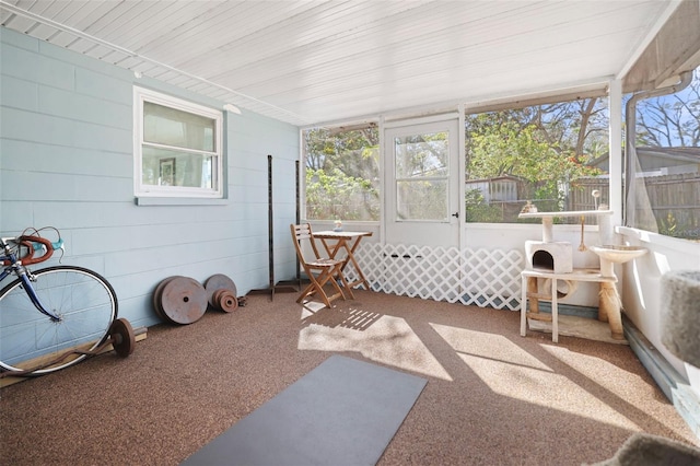 view of sunroom / solarium