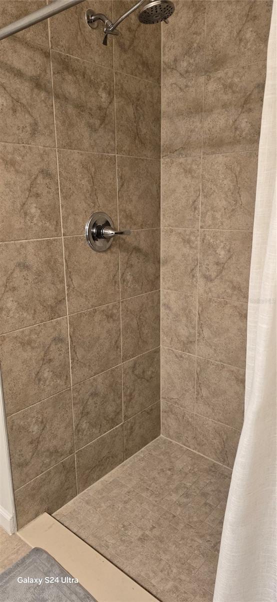 bathroom with walk in shower