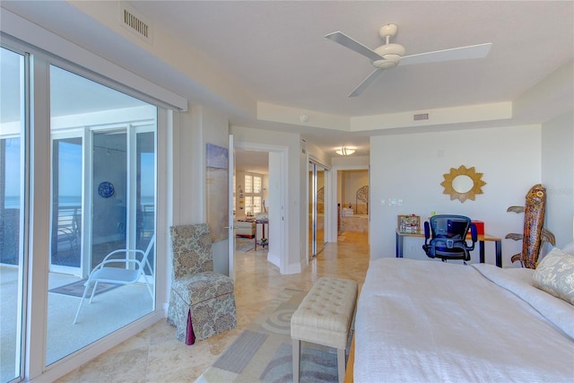 bedroom with ceiling fan