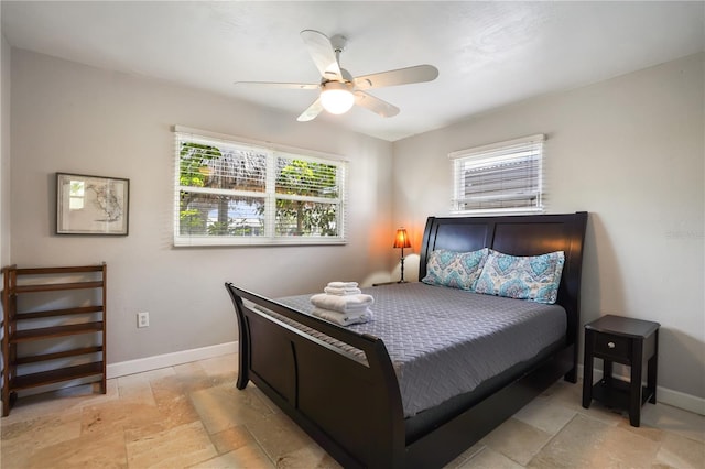 bedroom with ceiling fan