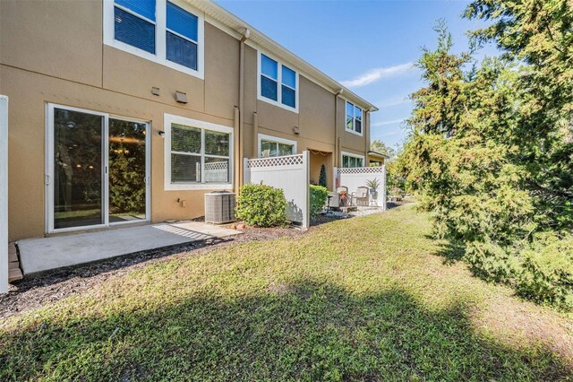 12537 Silverdale St, Tampa, FL 33626 - photo 28