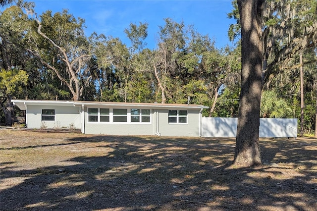 view of front of home