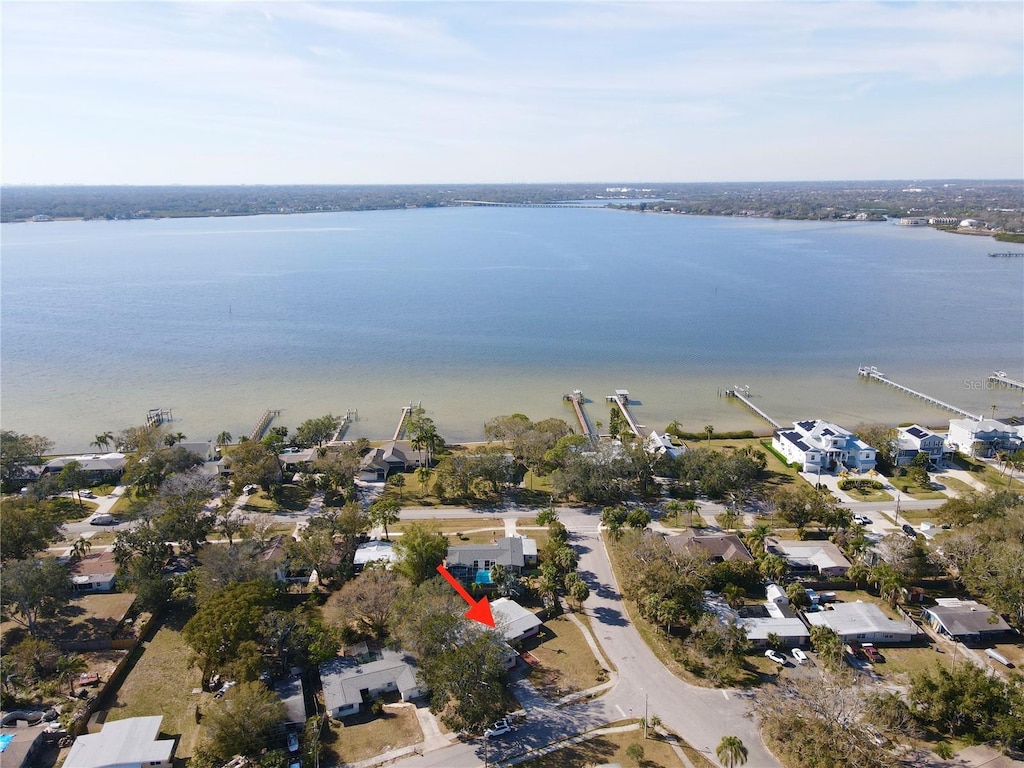 bird's eye view with a water view