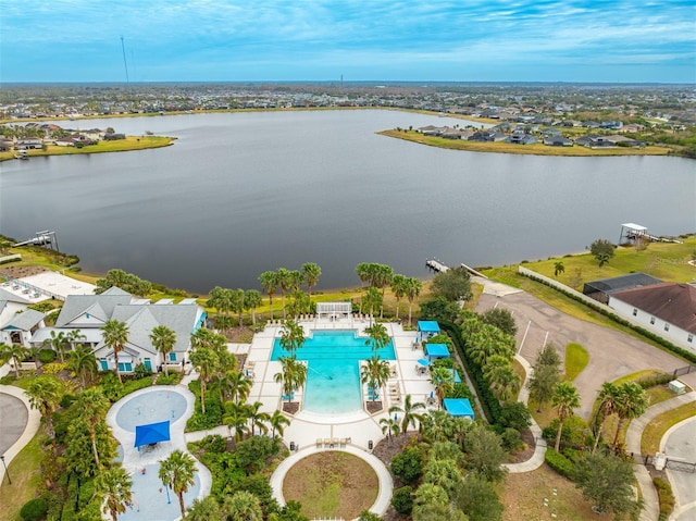 bird's eye view featuring a water view