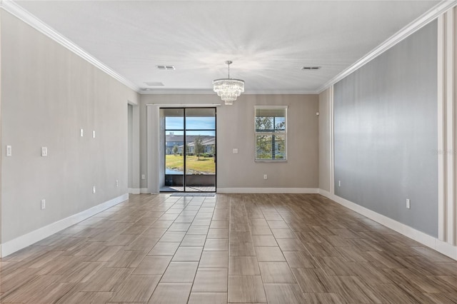 unfurnished room with crown molding and a chandelier