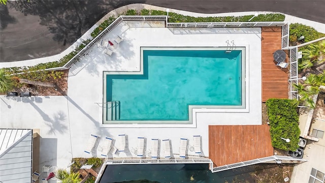 3406 Waterbridge Dr, Tampa, FL 33618 - drone / aerial view
