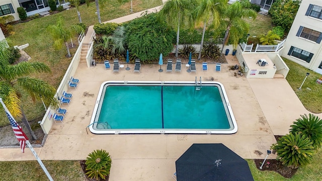 view of swimming pool featuring a patio