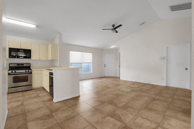 kitchen featuring vaulted ceiling, black appliances, ceiling fan, kitchen peninsula, and cream cabinets