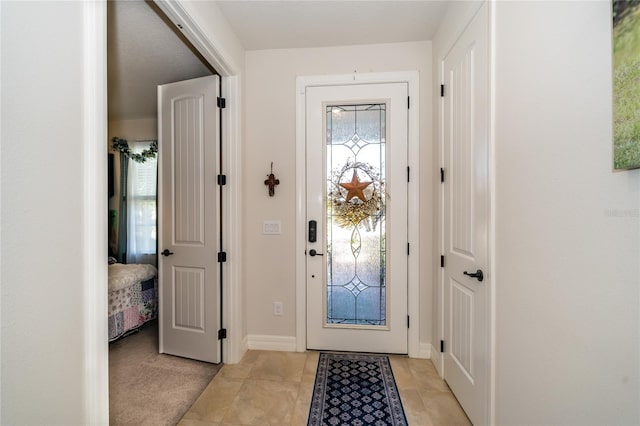 4748 Ballast Crest Cv, Land O Lakes, FL 34638 - foyer featuring baseboards