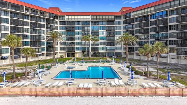 view of swimming pool featuring a patio area