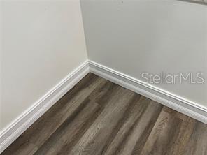 details with hardwood / wood-style floors