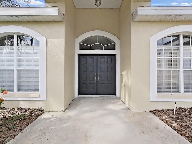 view of exterior entry