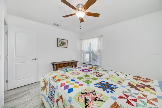 bedroom with ceiling fan