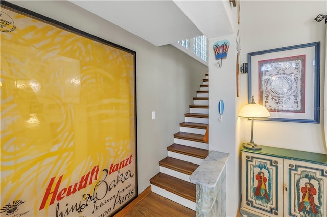 540 Villagrande Ave S, Saint Petersburg, FL 33707 - staircase featuring wood-type flooring
