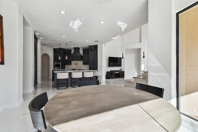 dining area featuring sink