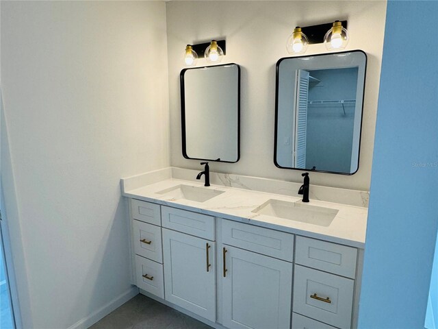 bathroom with vanity