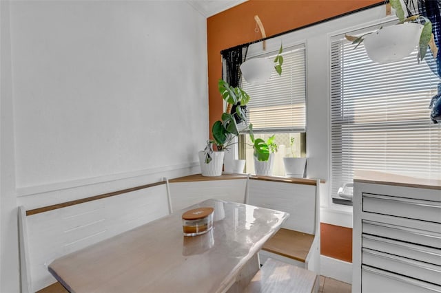 dining room with ornamental molding