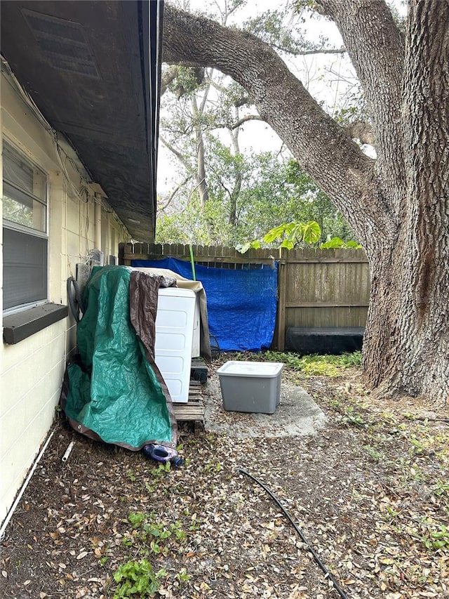 exterior space featuring fence