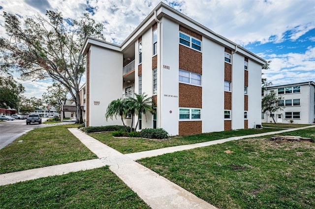 5880 38th Ave N Unit 204, Saint Petersburg, FL 33710 - view of property