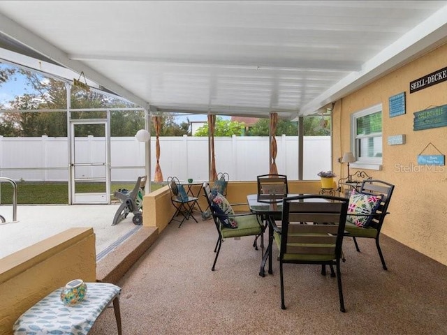 view of sunroom / solarium