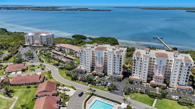 bird's eye view with a water view